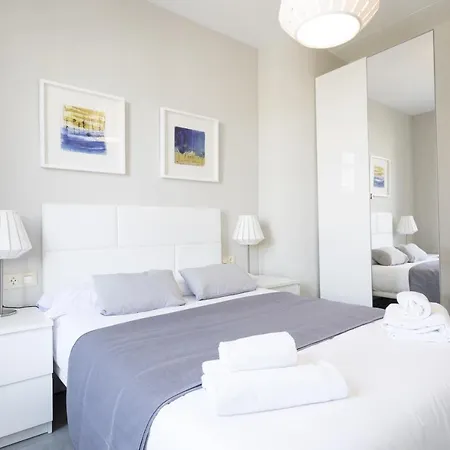 Priority Fira Apartments