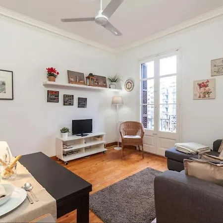Apartament Priority Fira Apartments *