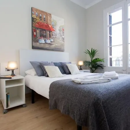 Priority Fira Apartments