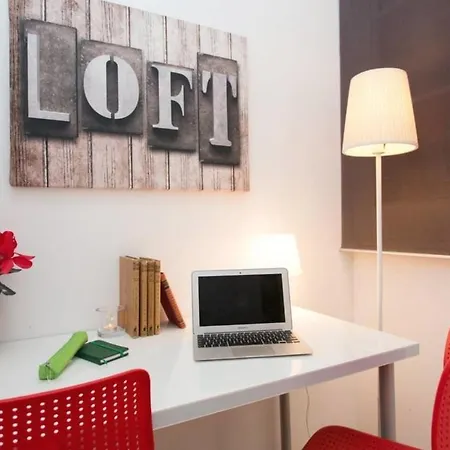 Priority Fira Apartments *
